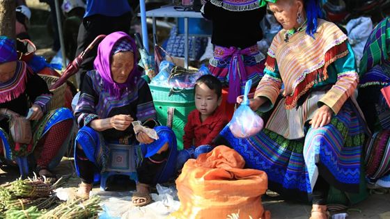 Top 6 des meilleurs marchés forains à Lao Cai Vietnam
